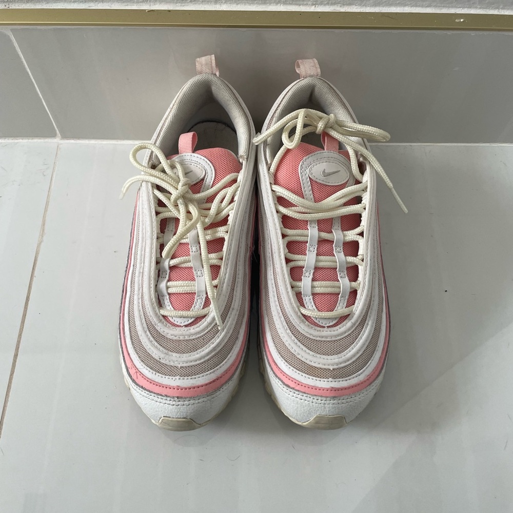 nike airmax 97s